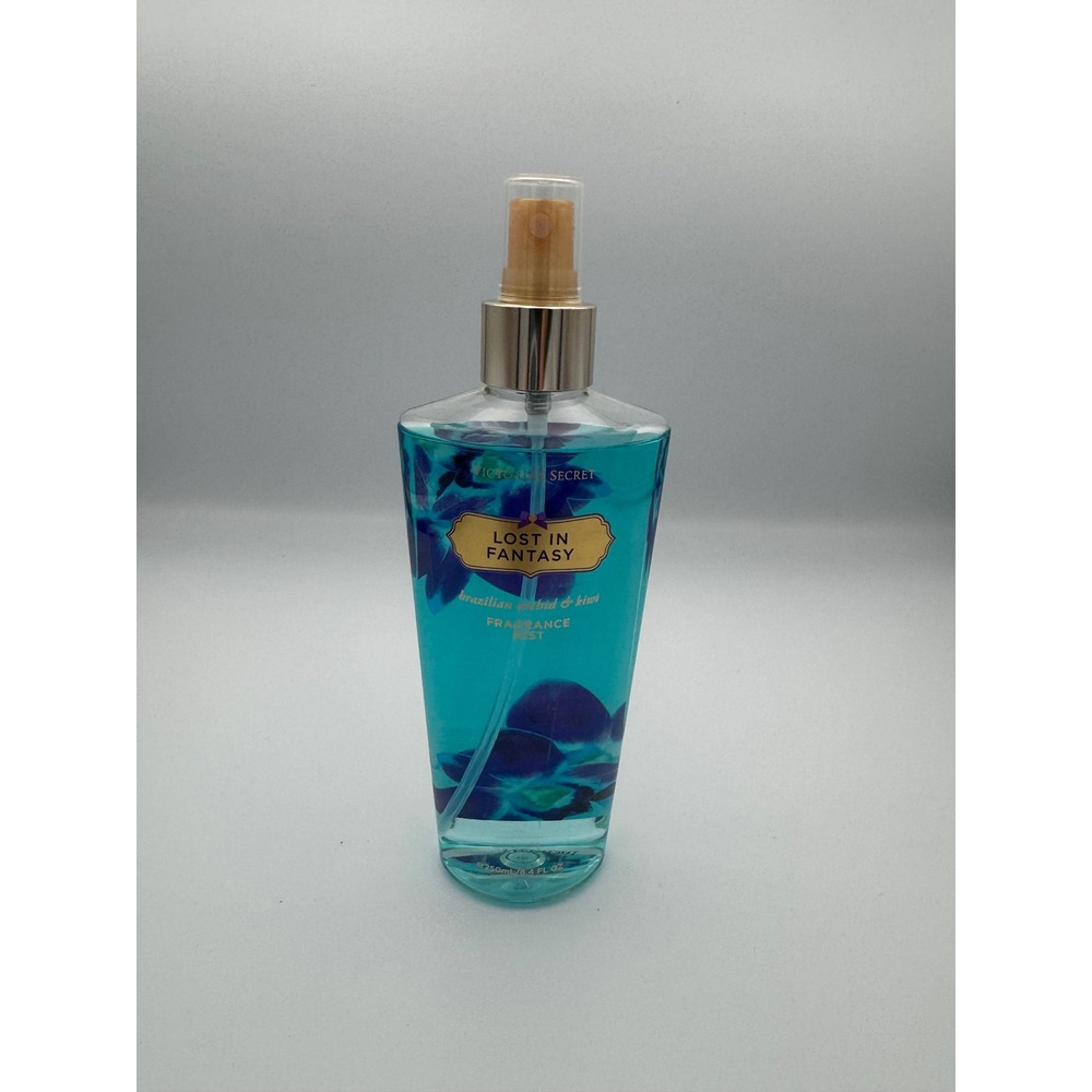 Victoria's Secret Lost In Fantasy Limited Edition Fragrance mist 8.4 oz